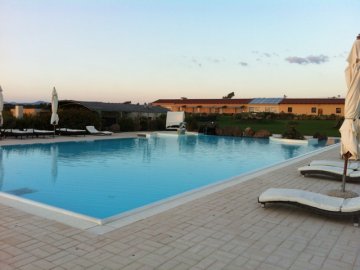 vakantie sardinie in country resort capo nieddu (4).jpg