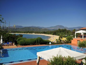 hotel-saraceno-sardinie (1).jpg