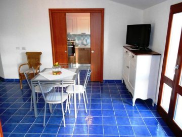 sardinie-vakantie-appartement-cala-gonone (4).jpg
