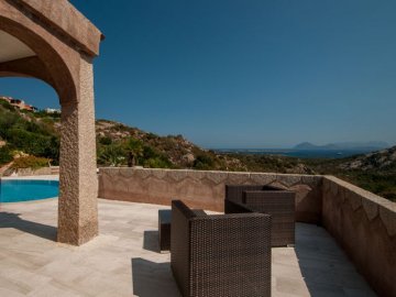 vakantiehuis-costa-smeralda-villa-pevero-hills (3).jpg