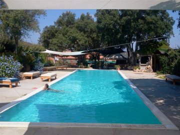 pool_agriturismo_porto_san_paolo.jpg