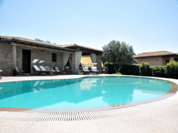 luxe villa's in noord oost sardinie - sardinia4all (5).png