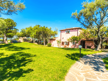 luxe-vakantievilla-sardinie-punta-asfdeli (4).png