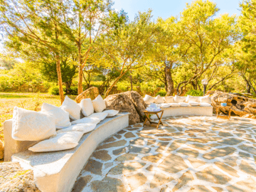 luxe-vakantiehuis-met-zwembad-in-noord-sardinie (24).png