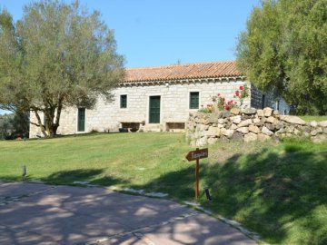 stazzo-lu-ciaccaru-sardinie-1.jpg