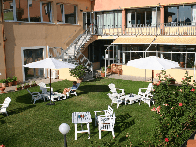 hotel pausania inn - hotels sardinie (11).png