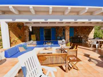 vakantiehuis aan zee huren op sardinie - sardinia4all (3).png