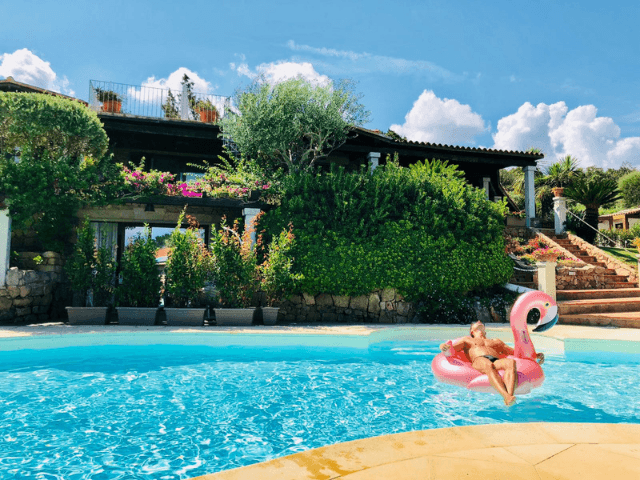 bijzonder vakantieadres op sardinie - geco di giada art suites (2).png
