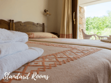 jaddhu country resort sardinien costa smeralda standard rooms (1).png