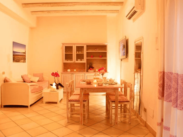 kleinschalig appartementen complex sardinie - villa antonina (2).png