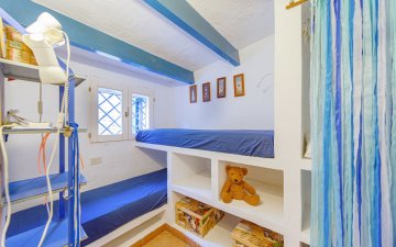 sardinie-huis-aan-zee (3).jpg