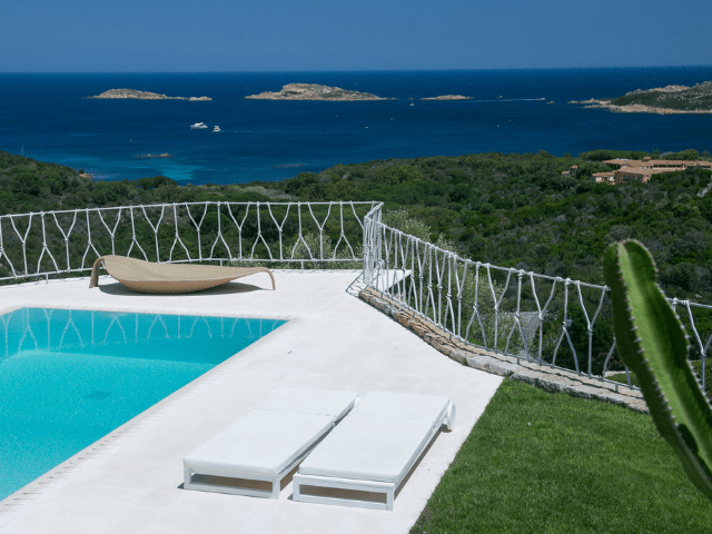 vakantiehuis villa pantogia met zwembad sardinie - sardinia4all (3).png