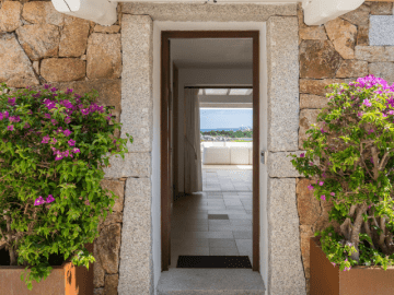 huis aan het strand op sardinie - beach villa golfo aranci - sardinia4all (11).png
