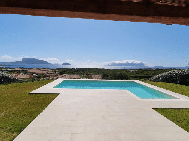 vakantiehuis met zwembad in golfo aranci - sardinie (33).png