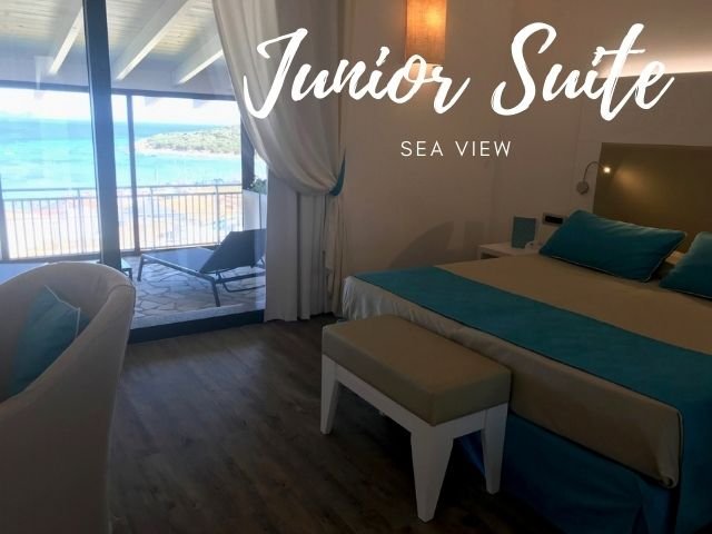 lu hotel maladroxia junior suite sea view 2022 - sardinia4all (2).jpg