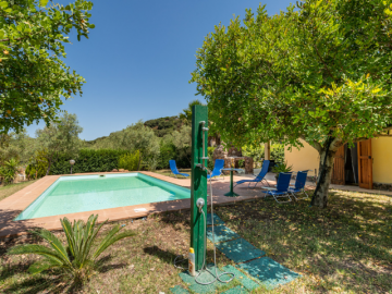 vakantiehuis-met-zwembad-alghero (4).png