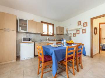 vakantiewoningen-met-zwembad-sardinie-villa-lilium-alghero (14).png