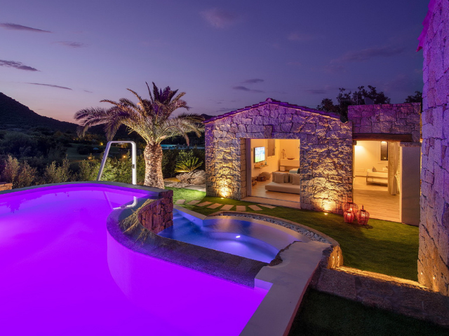 vakantiehuis met zwembad in zuidoost sardinie - villa aurora in costa rei (16).png