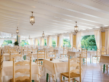 club hotel marina beach in orosei, sardinie - sardinia4all (11).png