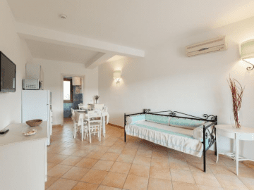 baia dei mirti, vignola mare - sardinia4all (3).png