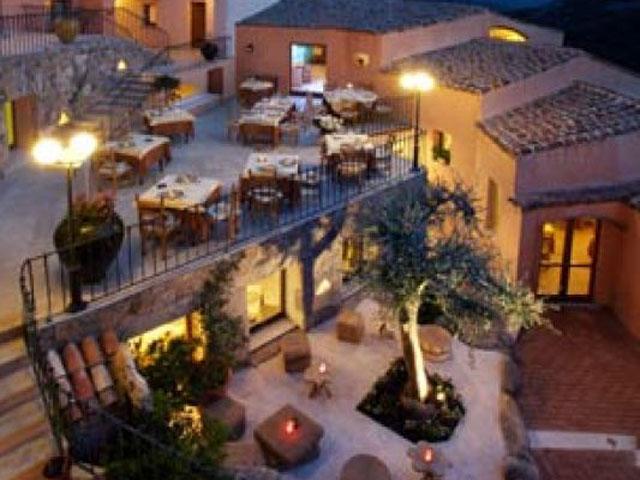 Terras - Hotel Arathena - San Pantaleo - Sardinië