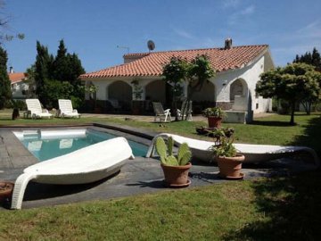 villa-aloe-pula-sardinie.png