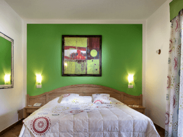 sardinien-cruccuris-deluxe-room