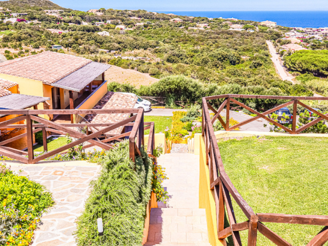 Borgo Arborea Charming Retr (3).png