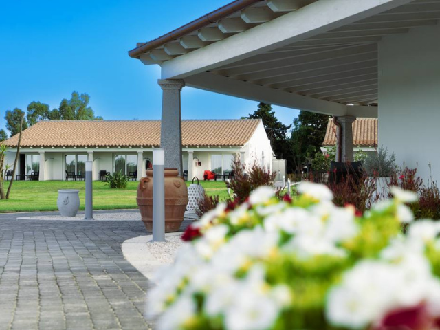S Arena Beach Hotel - La Caletta - Sardinie (40).png